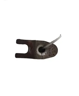 Volvo V40 Fuel Injector clamp holder