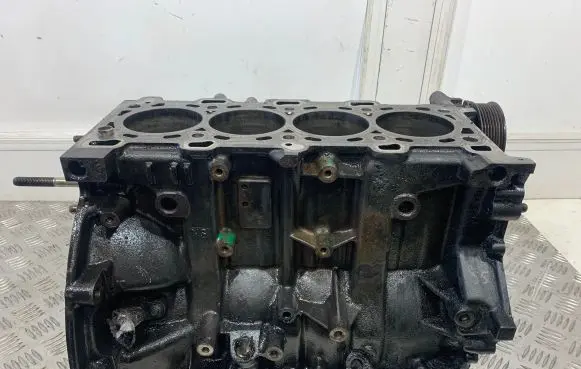 Renault Trafic II (X83) Engine block M9RE780