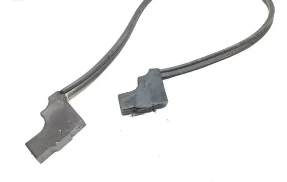KIA Sorento Engine compartment rubber 