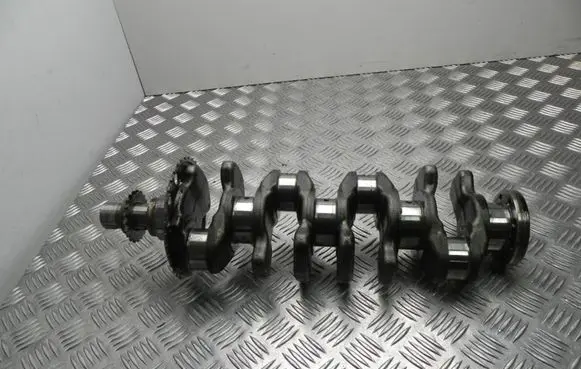 Toyota RAV 4 (XA40) Crankshaft 134010R011 BV1121