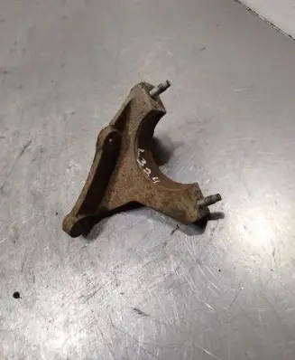 Ford Fiesta Driveshaft support bearing bracket 