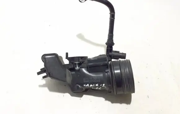 Skoda Kamiq Other engine bay part 04C129654A