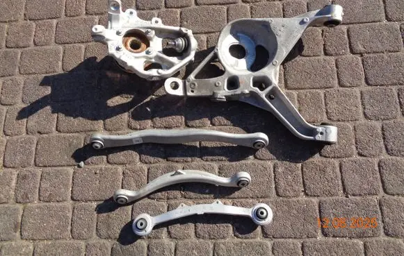 Mercedes-Benz GLE W167 Rear wheel hub spindle/knuckle 16709L 12082025