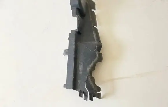 Mercedes-Benz Vito Viano W447 Intercooler air channel guide A4475050830