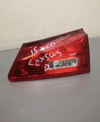 Lexus IS 220D-250-350 Tailgate rear/tail lights