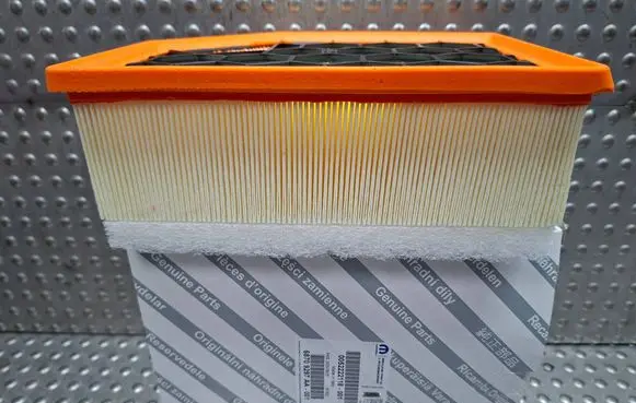 Opel Movano C Air filter S26336289 52222118