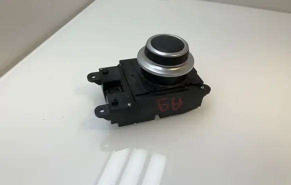 BMW 5 E60 E61 Head unit multimedia control 6944884
