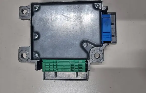 Opel Vectra C Airbag control unit/module 330518650 DXS0249861