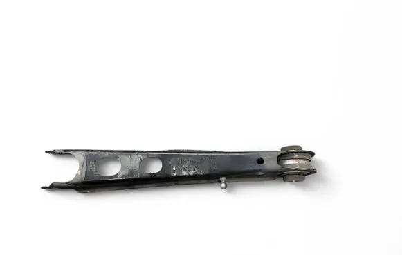 Rear control arm