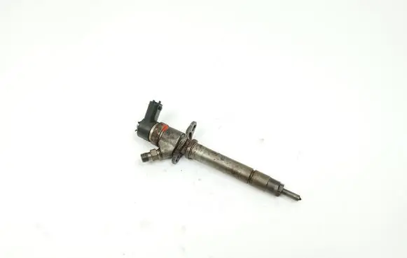 Fuel injector