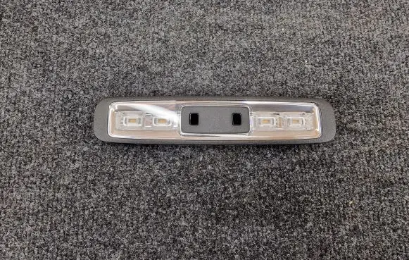 Mercedes-Benz C W205 Rear seat light