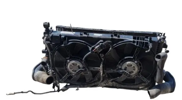 Opel Insignia A Coolant radiator 22818551 CE521001 00744013