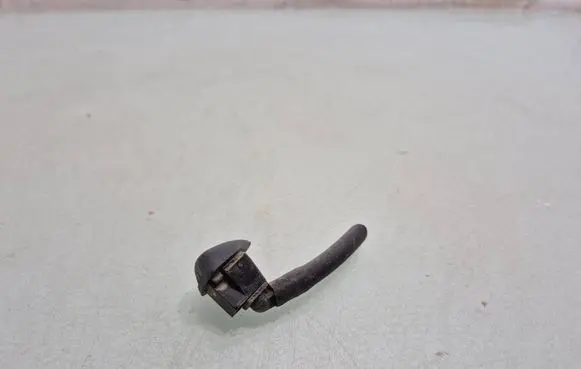 Jeep Renegade Windshield washer spray nozzle 