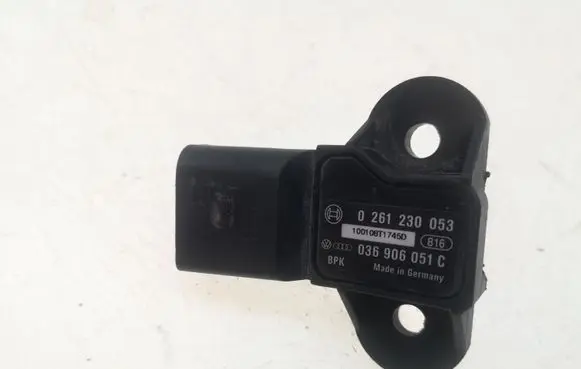 Audi A4 S4 B8 8K Air pressure sensor 036906051C 0261230053
