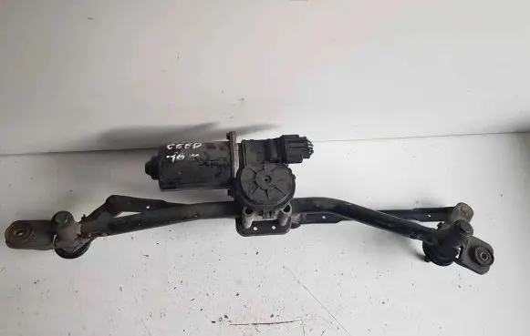 KIA Ceed Front wiper linkage and motor