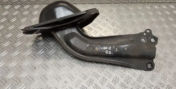 Toyota C-HR I Rear upper control arm/wishbone