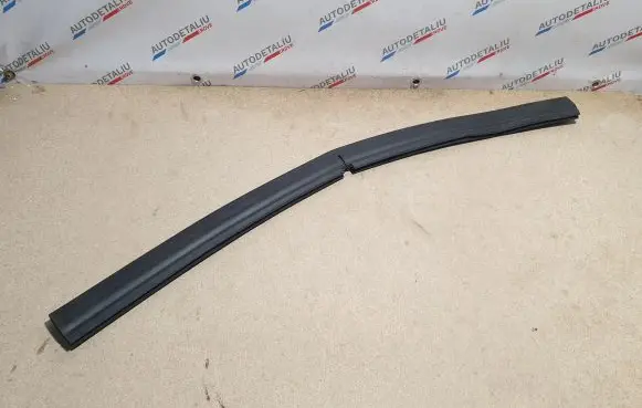 Engine compartment rubber