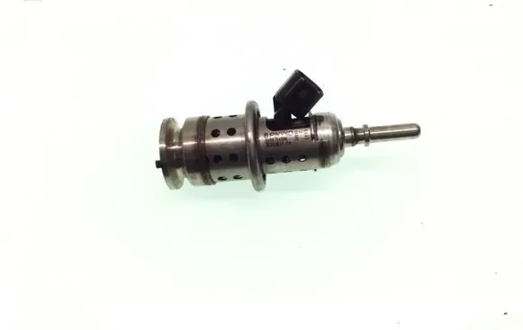 Volvo XC90 Fuel injector 32203677 8888784986