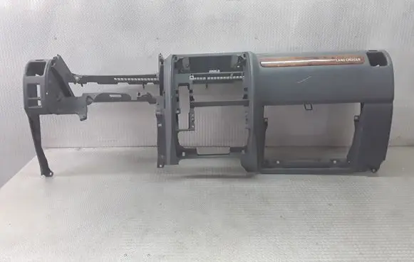 Toyota Land Cruiser (J100) Dashboard