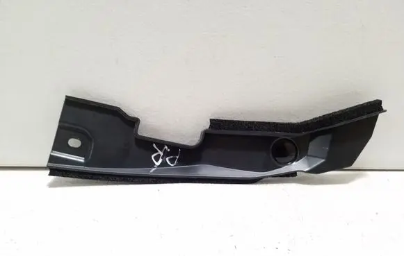 Toyota bZ4X Fender end trim 538270R100