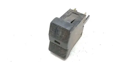 Volkswagen PASSAT B3 Windscreen/window heater switch 535959621