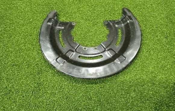 Renault Master III Rear brake disc plate dust cover 441510001R KA895604
