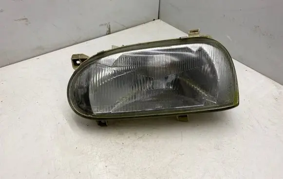 Volkswagen Golf III Headlight/headlamp VW704H081