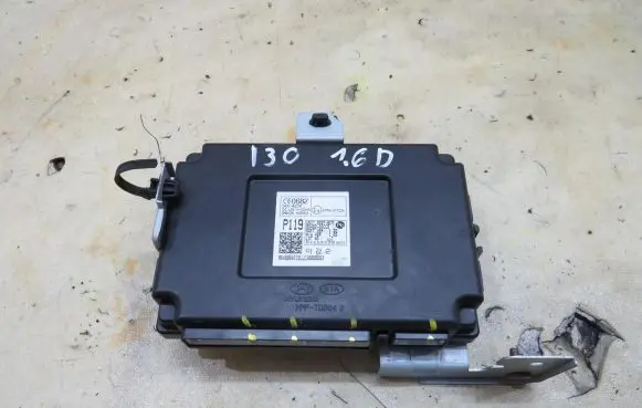 Hyundai i30 Engine control unit/module 95400-G4CC0