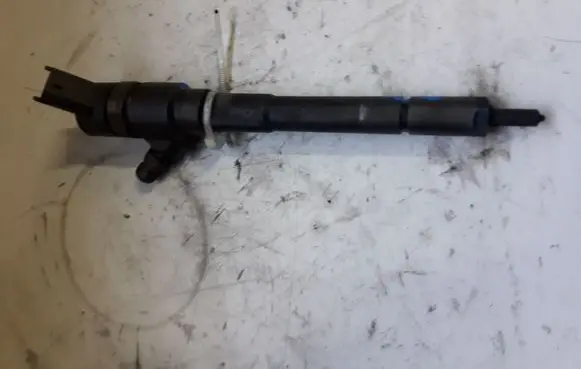 KIA Sorento Fuel injector 0445110258