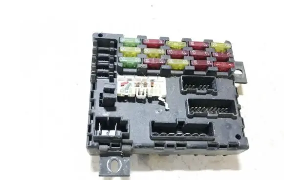 Alfa Romeo 156 Fuse box set 46447809