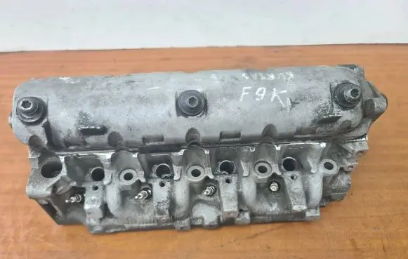 Renault Laguna II Engine head 