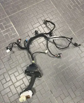 Jeep Grand Cherokee Front door wiring loom P68144877AD