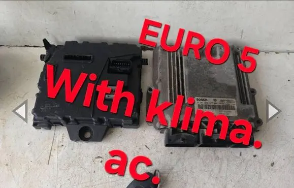 Opel Movano B Engine ECU kit and lock set 0281030577 284B10516R 24097301