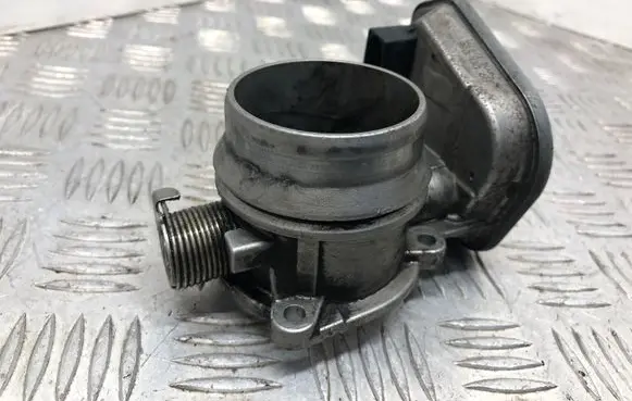 BMW 5 E60 E61 Throttle valve 7804373 B91201286