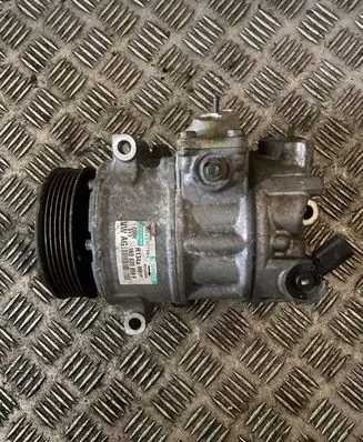 Volkswagen Golf V Air conditioning (A/C) compressor (pump) 1K0820859F