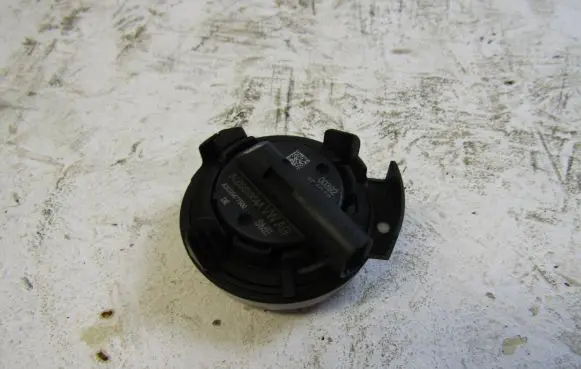 Audi Q3 8U Airbag deployment crash/impact sensor 5Q0959354A