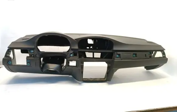 BMW 3 E90 E91 Dashboard 7077817 51457077817 6950265