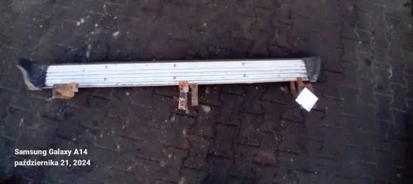 Nissan Navara Sill