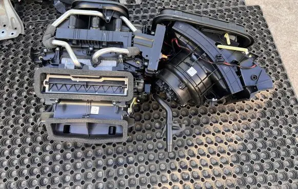 Volvo S90, V90 Interior heater climate box assembly 31497561