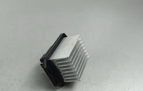 Toyota GT 86 Heater blower motor/fan resistor 0778001070