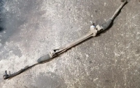 Toyota RAV 4 (XA30) Steering rack