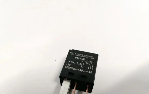Volvo V50 Other relay 9441161 v23074