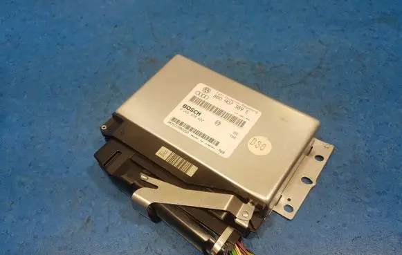 Audi A6 Allroad C5 ESP (stability system) control unit 8E0907389E