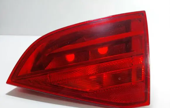 Audi A4 S4 B8 8K Tailgate rear/tail lights 8K9945094