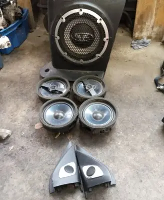 Mitsubishi Outlander Subwoofer speaker 8720A012