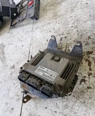 Citroen Berlingo Engine control unit/module 9663943980 9653958980 0281012619