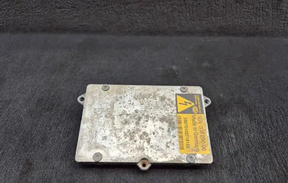 Audi A6 S6 C6 4F Headlight ballast module Xenon 5DV00829000 28670102718156 4E0907476