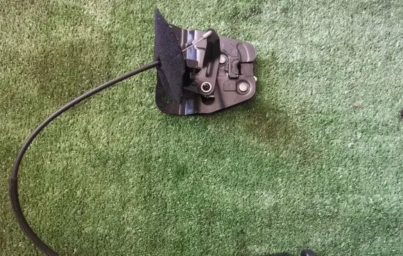Mazda 6 Seat back rest lock catch RU25HG175