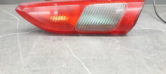 Alfa Romeo 156 Tailgate rear/tail lights 29032001