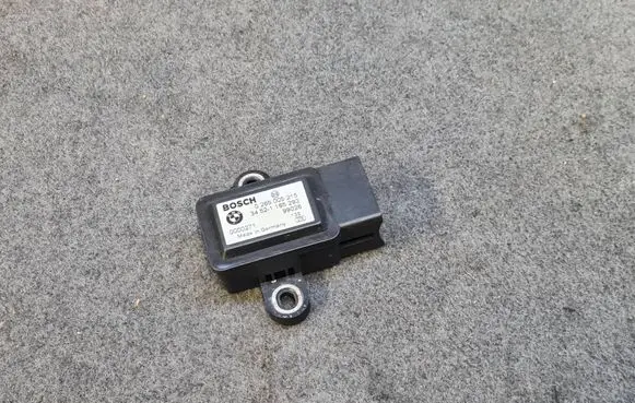BMW 7 E38 ESP acceleration yaw rate sensor 34521165292 0000271 0265005215